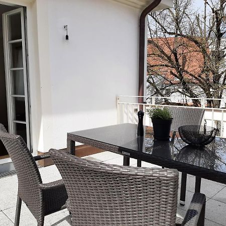Apartment 4-6 Personen I 80Qm I Altstadt I Dachterasse I Parkplatz Straubing Dış mekan fotoğraf